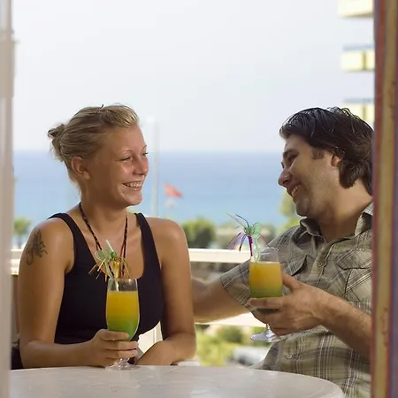 Dolphin Family Hotel Apart Otel Alanya